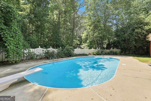 105 Silvermere, Fayetteville, GA 30215
