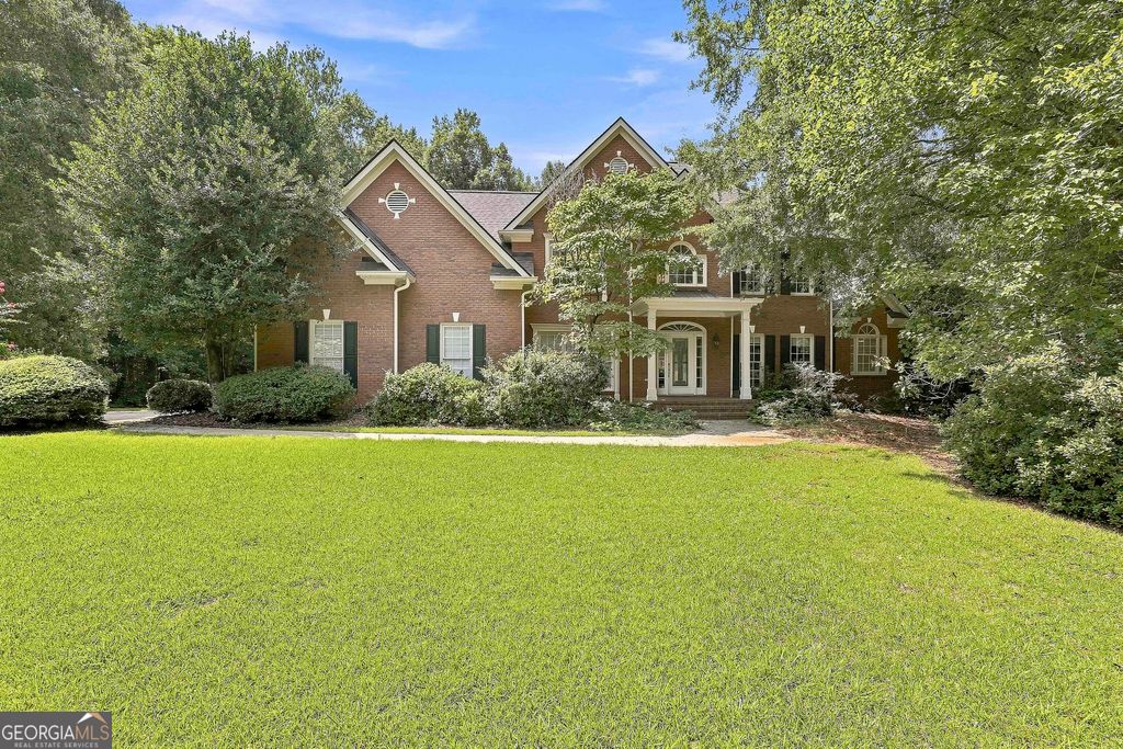 105 Silvermere, Fayetteville, GA 30215