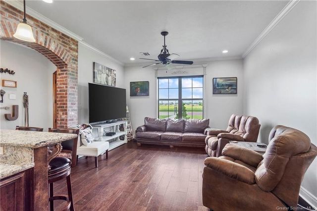 1550 Lacadie Drive 11, Lake Charles, LA 70605