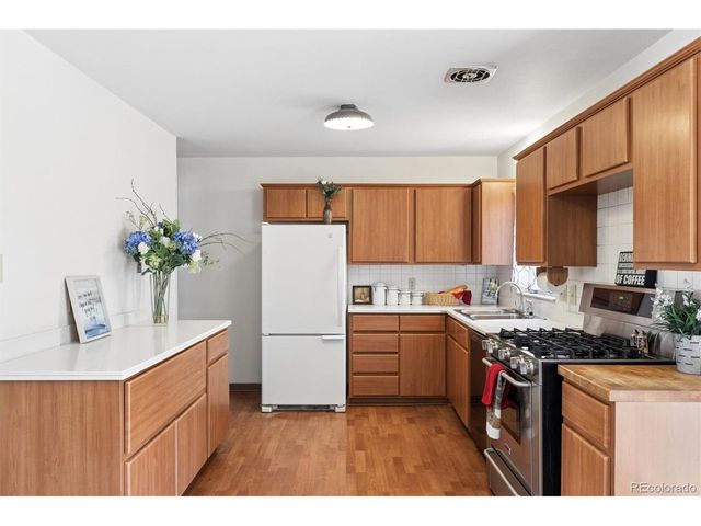 710 S Taft St, Lakewood, CO 80228