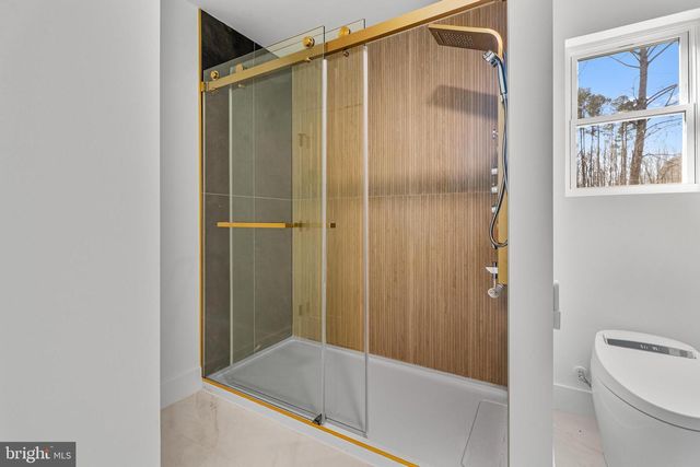 10231 HENRY RD, Berlin, MD 21811