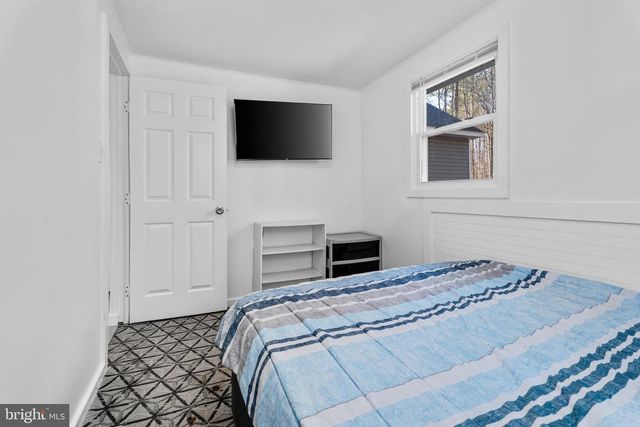 10231 HENRY RD, Berlin, MD 21811