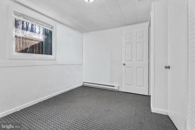 10231 HENRY RD, Berlin, MD 21811