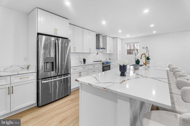 10231 HENRY RD, Berlin, MD 21811