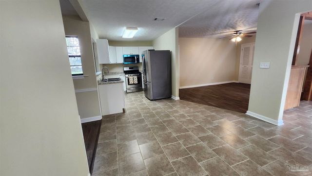 540 N 68th St, Pensacola, FL 32506