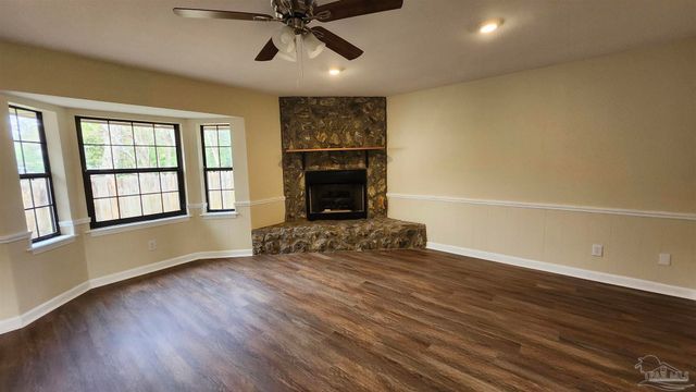 540 N 68th St, Pensacola, FL 32506