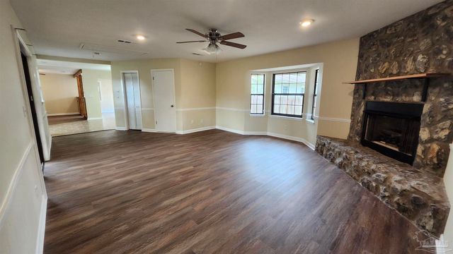 540 N 68th St, Pensacola, FL 32506