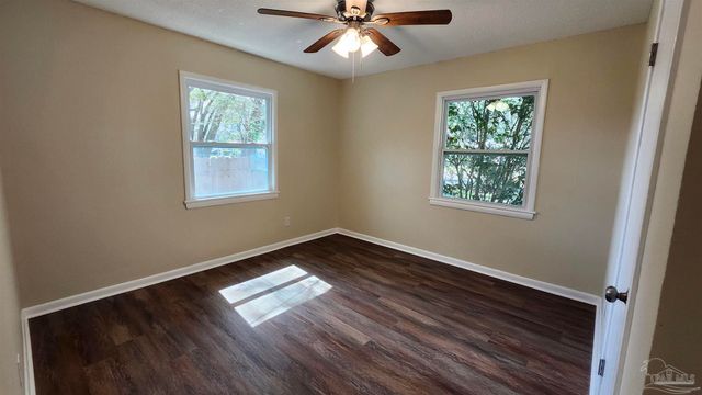 540 N 68th St, Pensacola, FL 32506