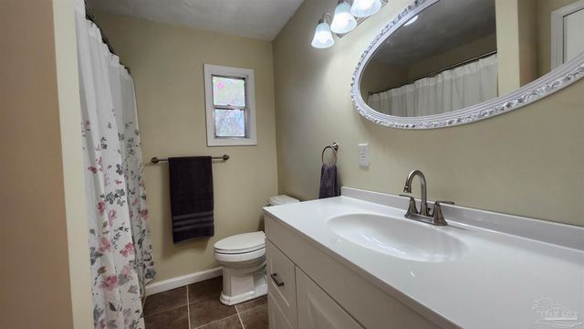 540 N 68th St, Pensacola, FL 32506