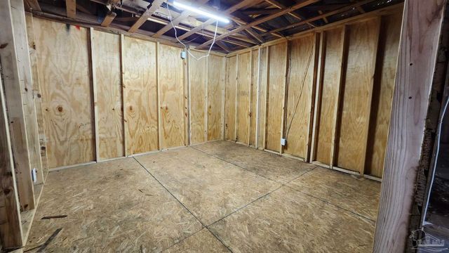 540 N 68th St, Pensacola, FL 32506