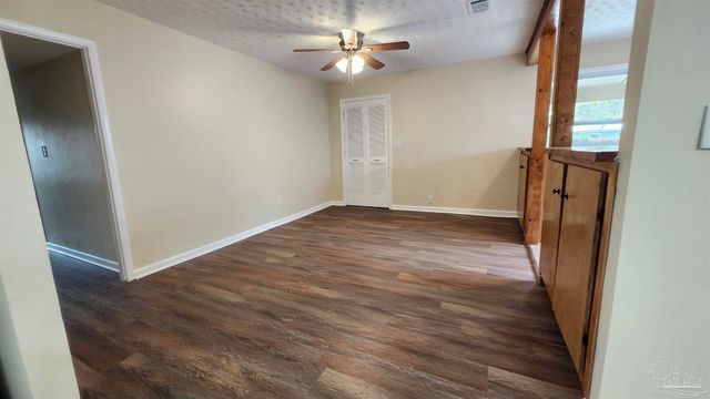 540 N 68th St, Pensacola, FL 32506