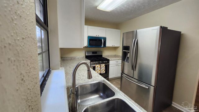 540 N 68th St, Pensacola, FL 32506