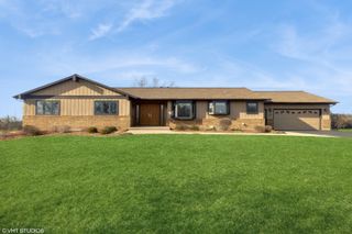12524 Grandview Drive, Huntley, IL 60142