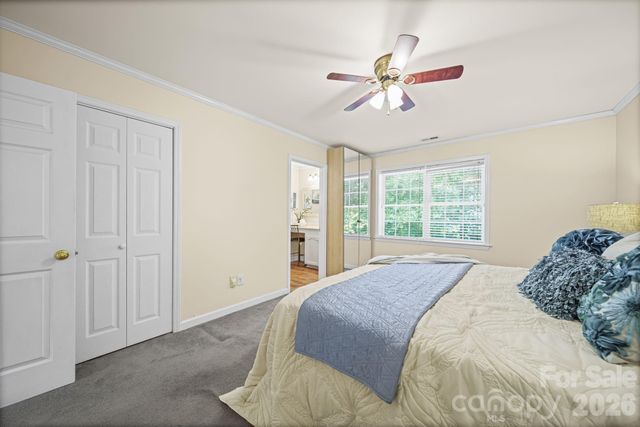 2013 Silvertip Court, Belmont, NC 28012