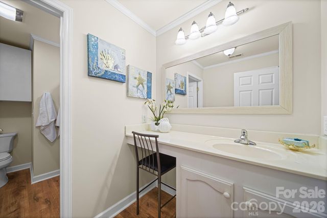 2013 Silvertip Court, Belmont, NC 28012