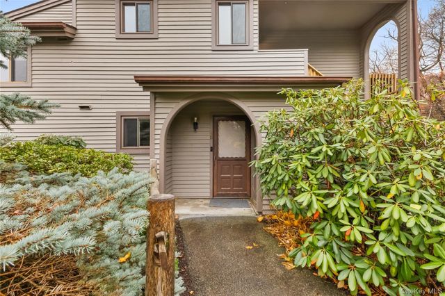 46 Scenic View, Yorktown Heights, NY 10598