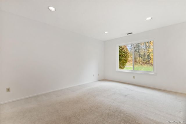 46 Scenic View, Yorktown Heights, NY 10598