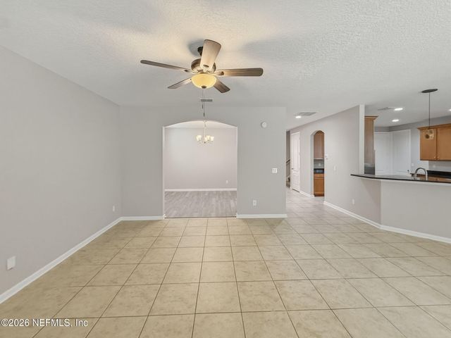 12039 WYNNFIELD LAKES Circle, Jacksonville, FL 32246