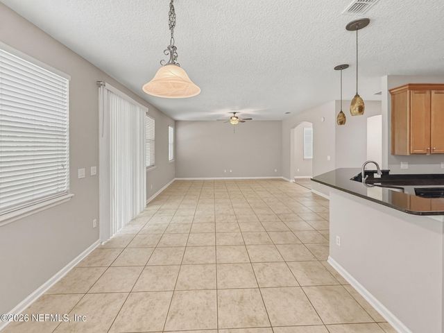12039 WYNNFIELD LAKES Circle, Jacksonville, FL 32246
