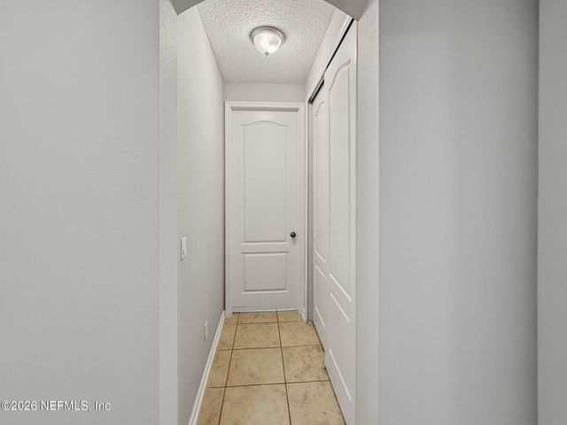 12039 WYNNFIELD LAKES Circle, Jacksonville, FL 32246