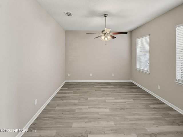 12039 WYNNFIELD LAKES Circle, Jacksonville, FL 32246