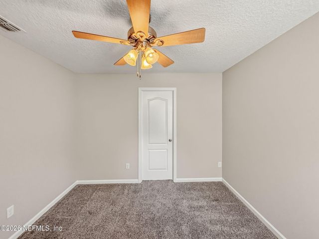 12039 WYNNFIELD LAKES Circle, Jacksonville, FL 32246
