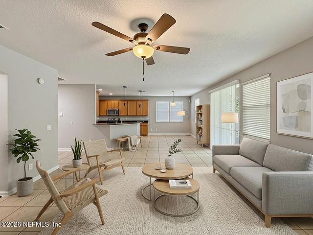 12039 WYNNFIELD LAKES Circle, Jacksonville, FL 32246