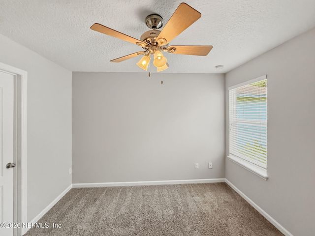 12039 WYNNFIELD LAKES Circle, Jacksonville, FL 32246