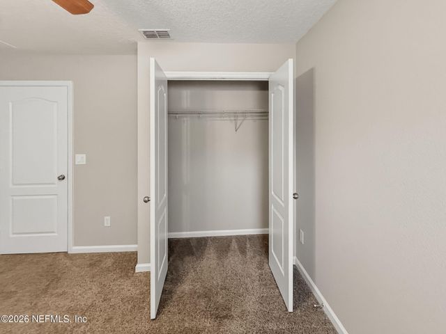 12039 WYNNFIELD LAKES Circle, Jacksonville, FL 32246