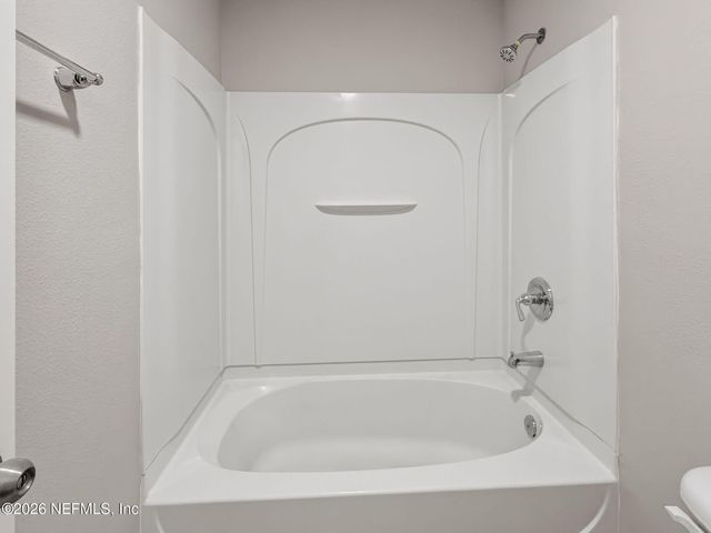 12039 WYNNFIELD LAKES Circle, Jacksonville, FL 32246