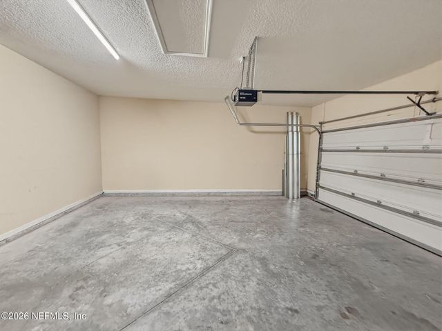 12039 WYNNFIELD LAKES Circle, Jacksonville, FL 32246