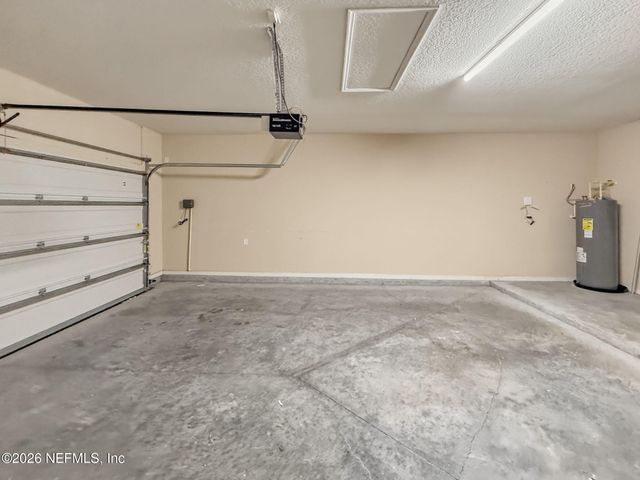 12039 WYNNFIELD LAKES Circle, Jacksonville, FL 32246