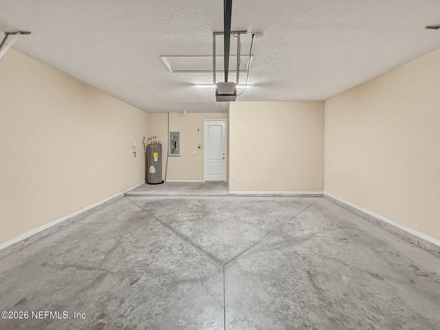 12039 WYNNFIELD LAKES Circle, Jacksonville, FL 32246
