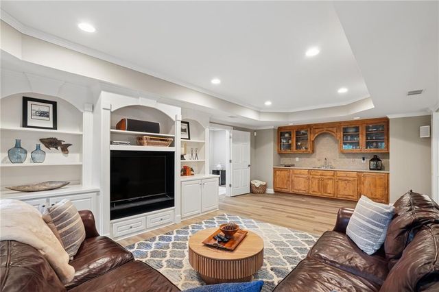 465 W Magnolia Circle, Johns Creek, GA 30005