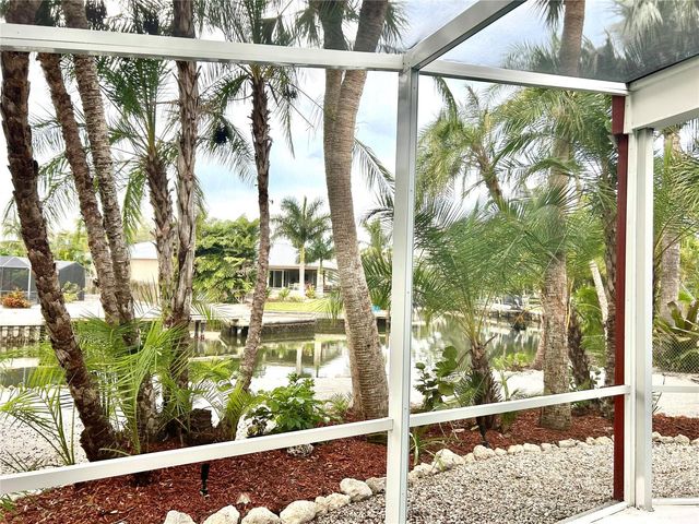 4830 HIGEL AVENUE, Sarasota, FL 34242