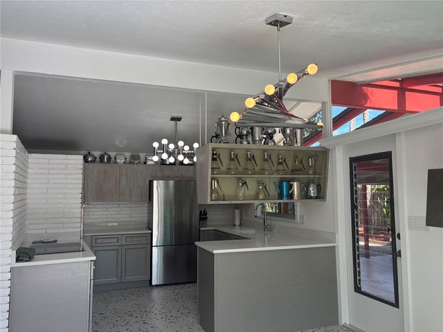 4830 HIGEL AVENUE, Sarasota, FL 34242