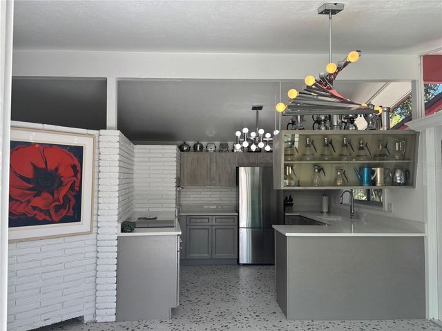 4830 HIGEL AVENUE, Sarasota, FL 34242