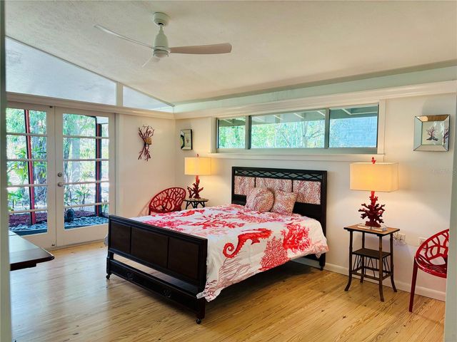 4830 HIGEL AVENUE, Sarasota, FL 34242