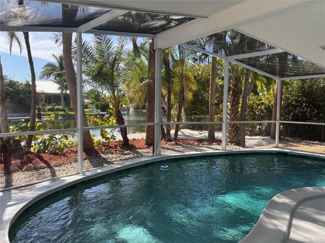 4830 HIGEL AVENUE, Sarasota, FL 34242