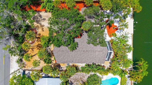 4830 HIGEL AVENUE, Sarasota, FL 34242