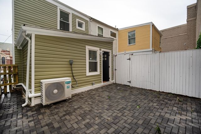 41 Haverford St, Boston, MA 02130