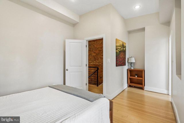 911 L ST NE, Washington, DC 20002