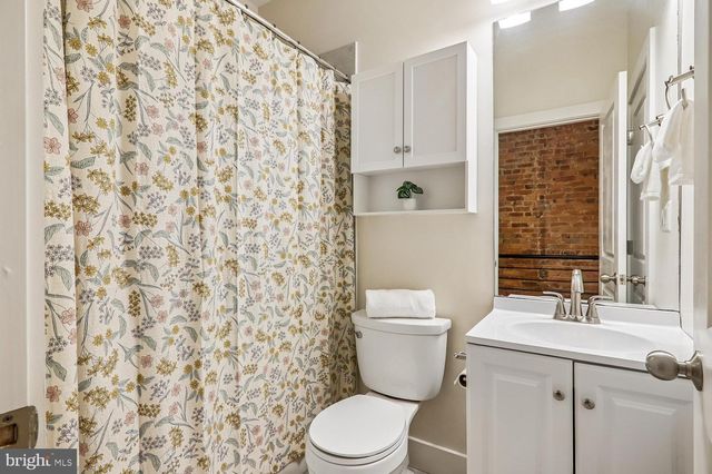 911 L ST NE, Washington, DC 20002