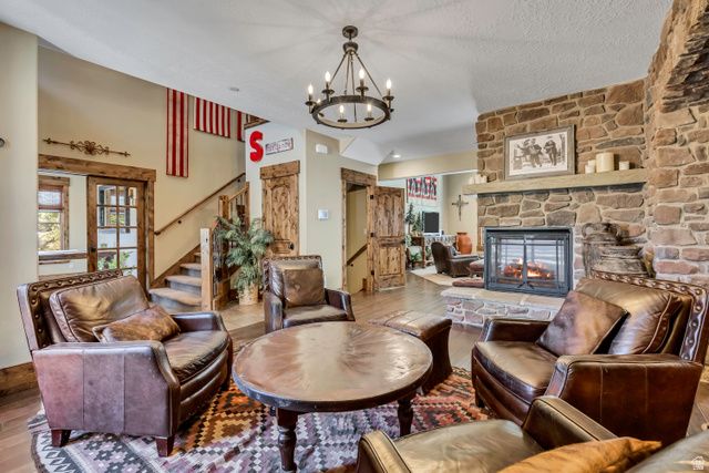 9049 N TIMPHAVEN RD, Sundance, UT 84604