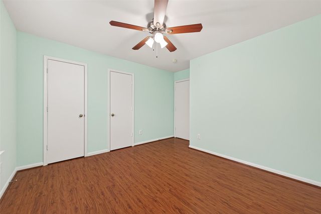 8427 Brickhaven Lane, Houston, TX 77083