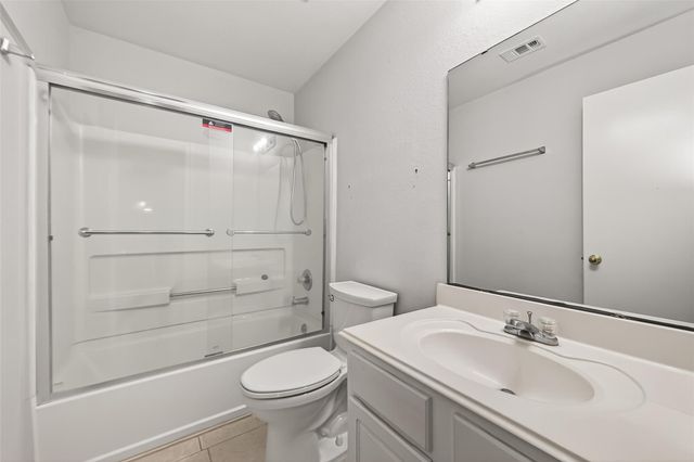 8427 Brickhaven Lane, Houston, TX 77083