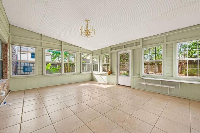 8427 Brickhaven Lane, Houston, TX 77083