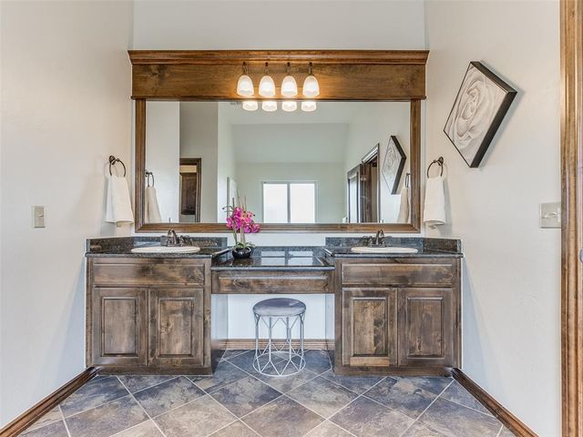 3120 NW 181st Terrace, Edmond, OK 73012