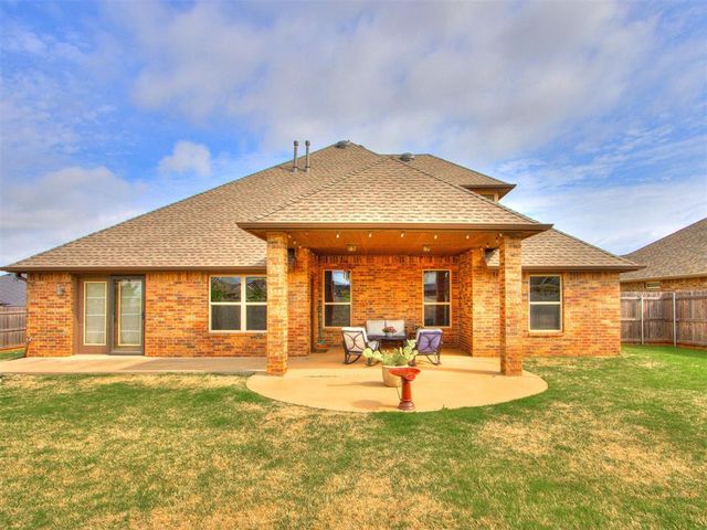 3120 NW 181st Terrace, Edmond, OK 73012