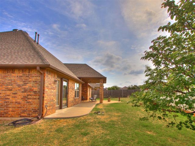 3120 NW 181st Terrace, Edmond, OK 73012